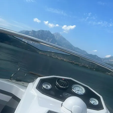 Amata Tour In Barca Privata Sul Di Lecco